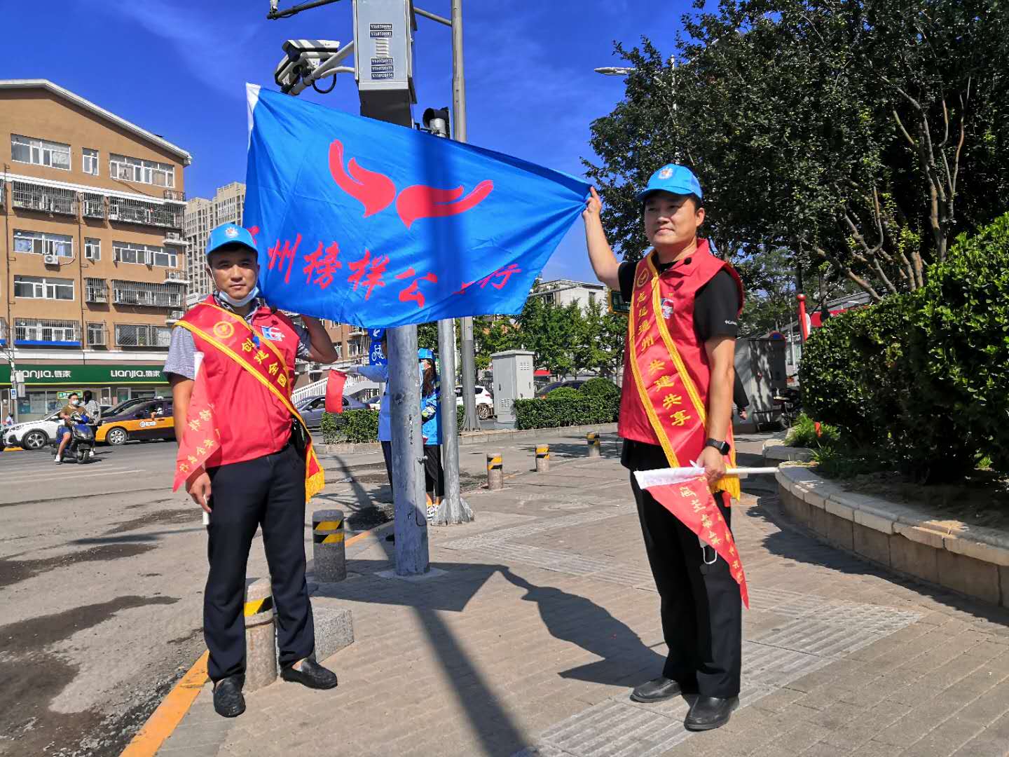 <strong>大咪咪大几巴抽插电影无码</strong>